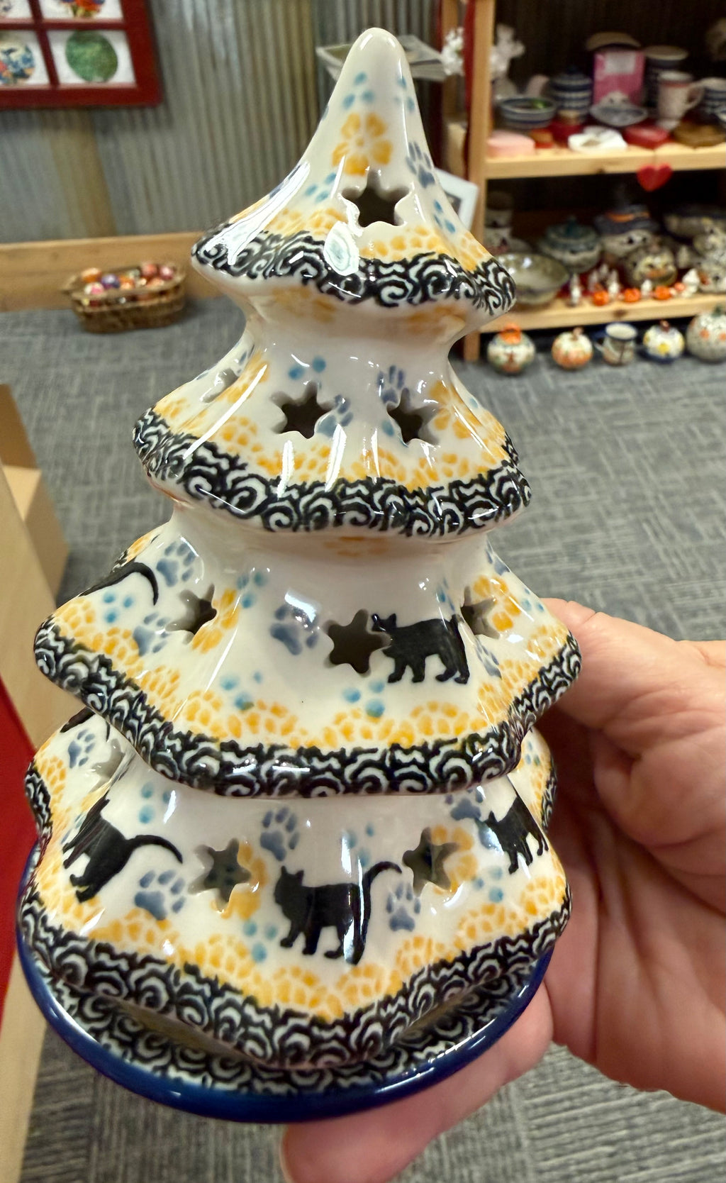 Polish Pottery Small Tree - Traditional Cats