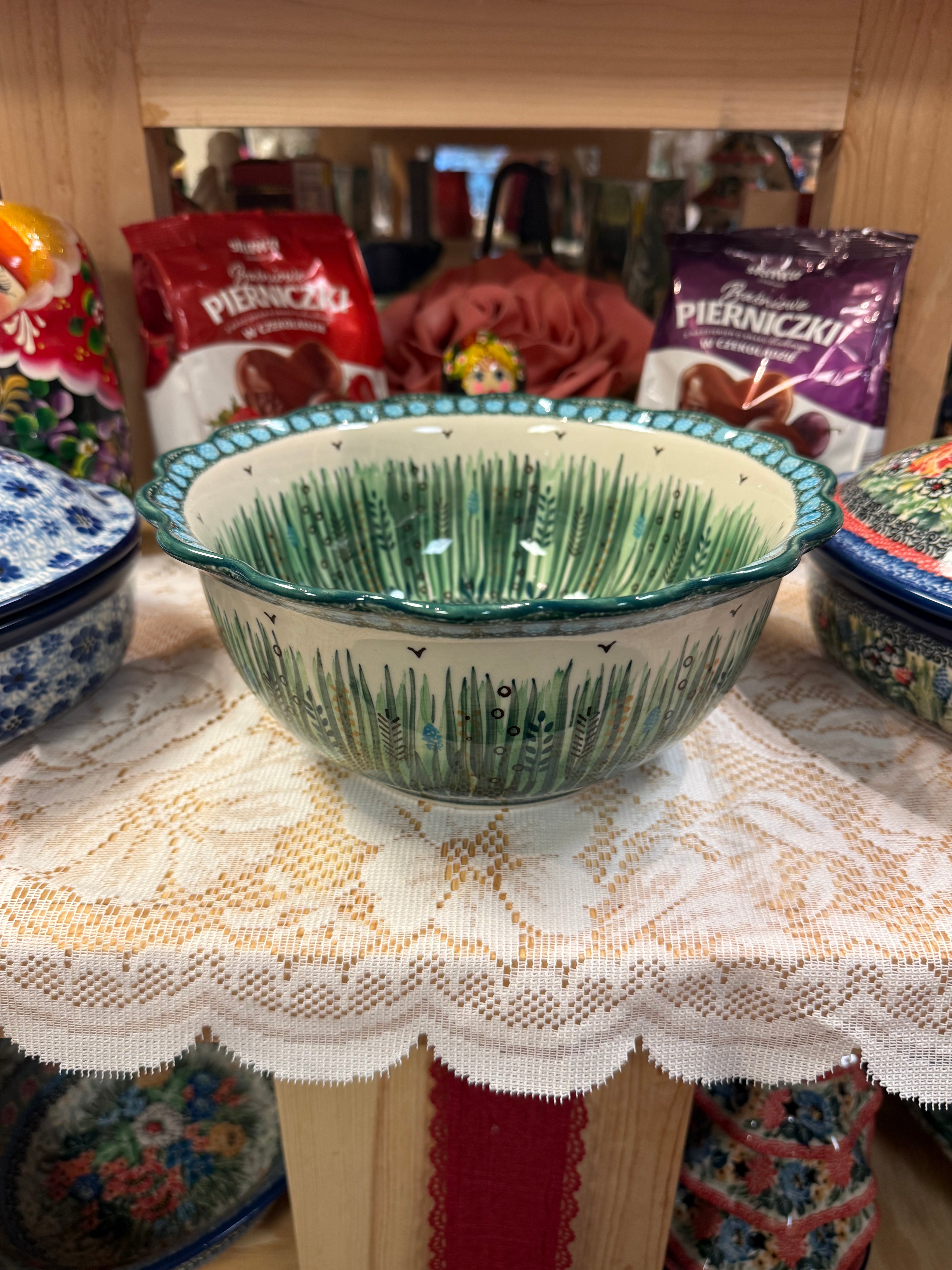 Polish Pottery Sculpted Edge Bowl - Unikat 803