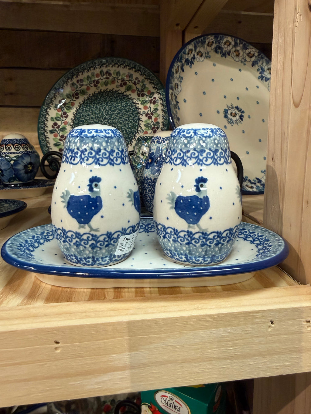 Polish Pottery Salt & Pepper Set - Traditional Chickens