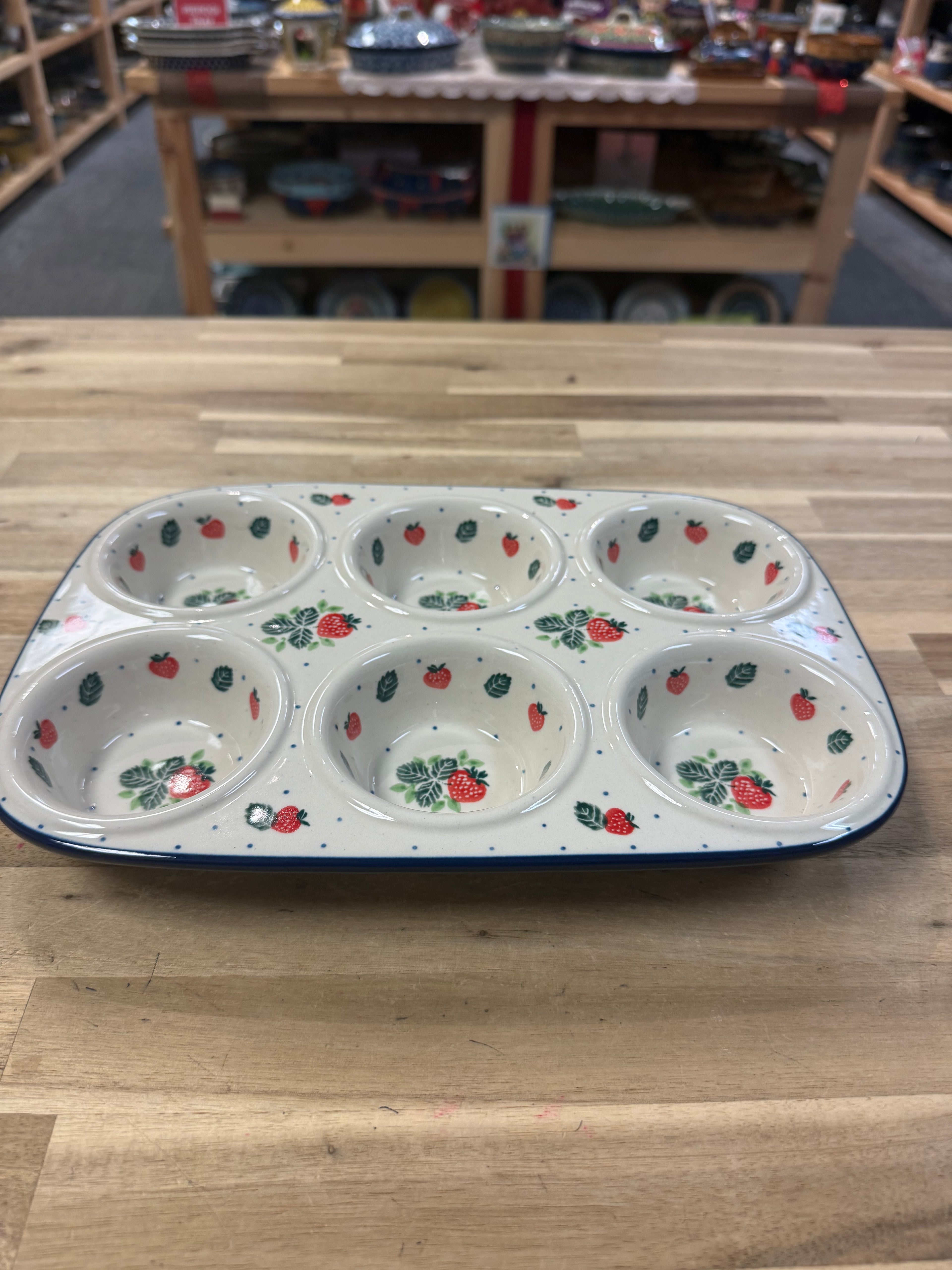Polish Pottery Muffin Pan - Traditional Strawberry