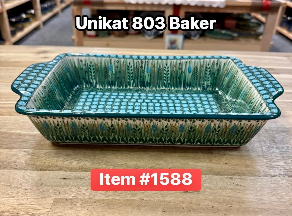 Polish Pottery Unikat 803 Baker