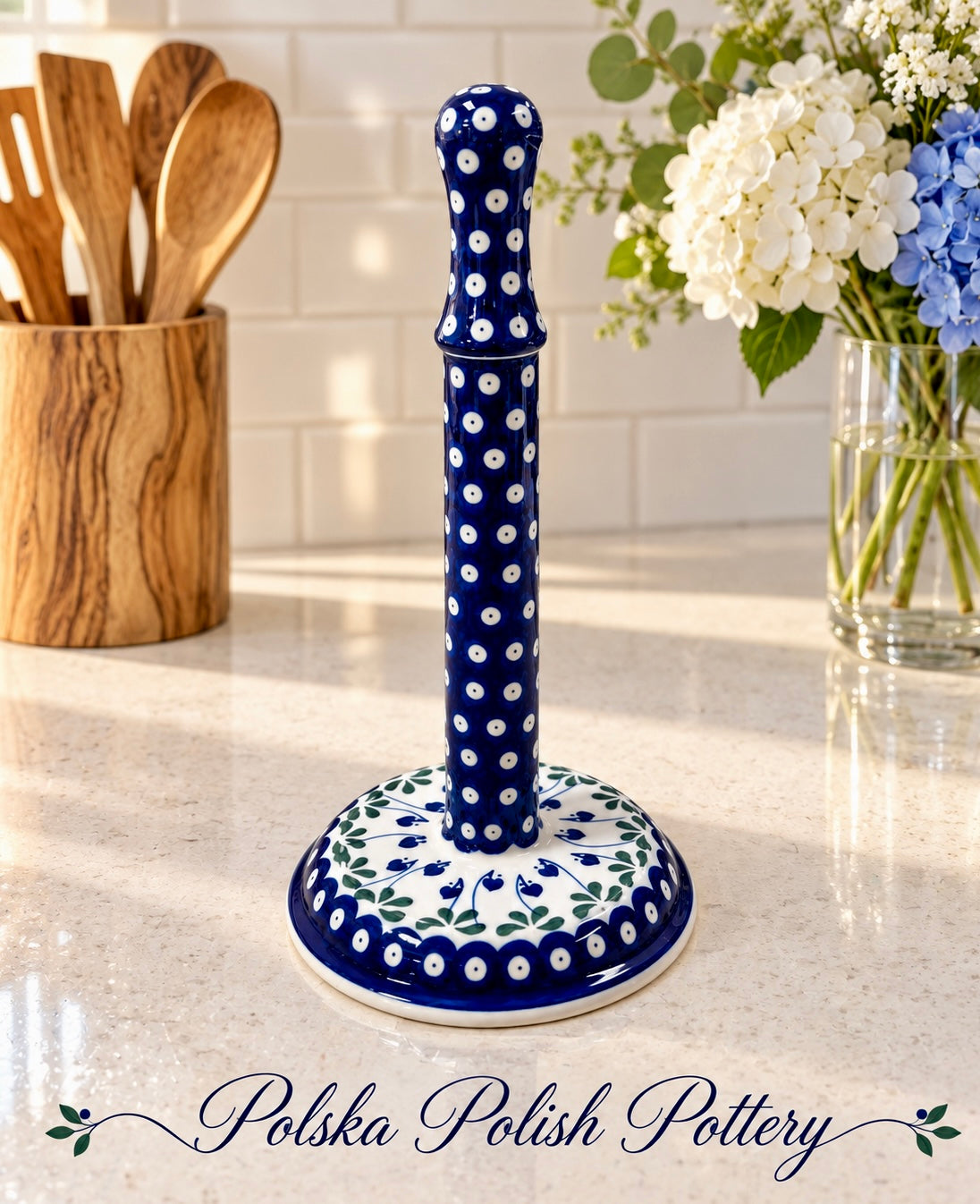 Polish Pottery Paper Towel Holder - Traditional Drop Hearts