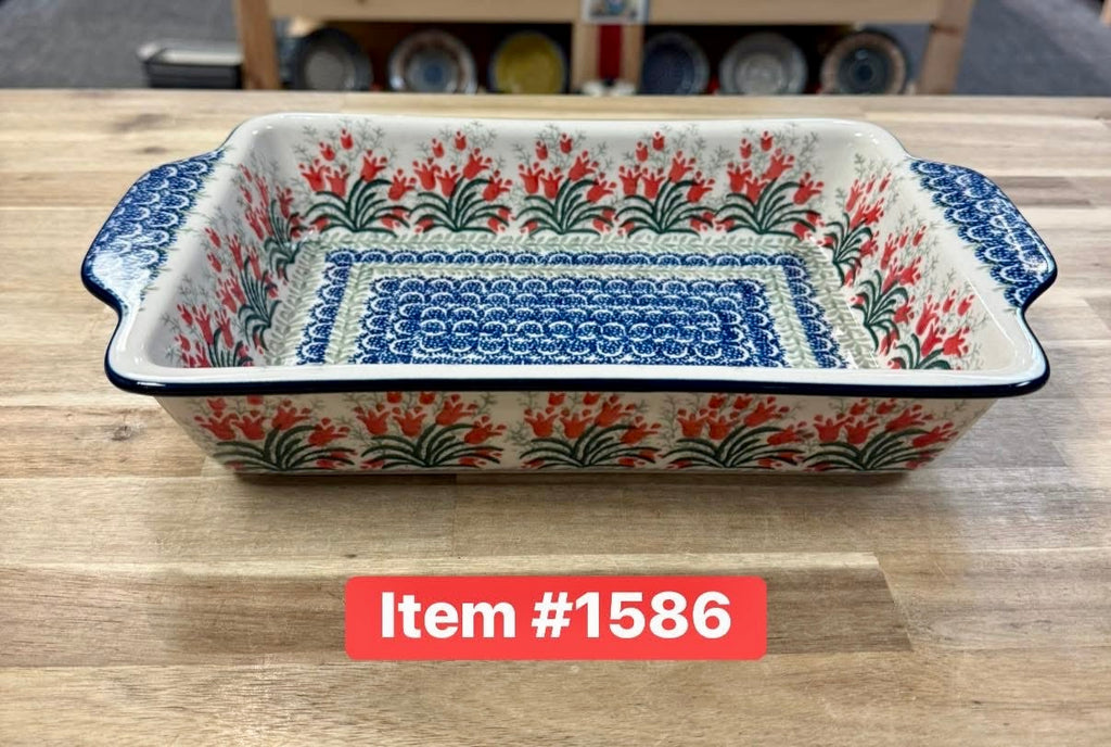Polish Pottery Traditional(Red Tulips)Baker￼
