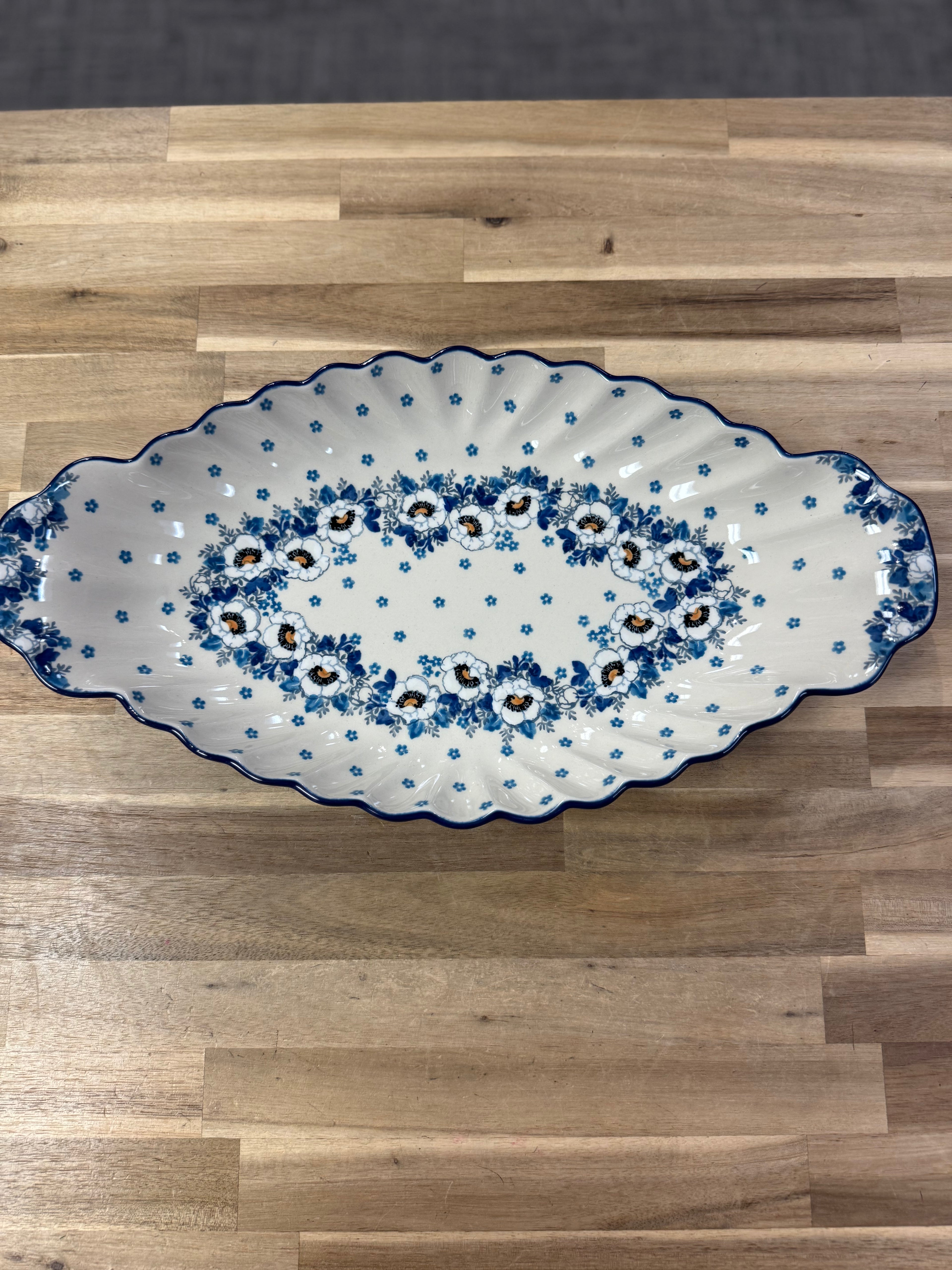 Polish Pottery Sculpted Serving Dish - Traditional White Flower