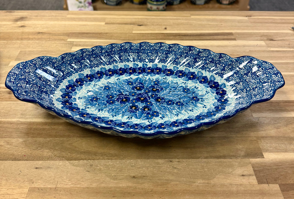 Polish Pottery Sculpted Serving Dish - Unikat 3639