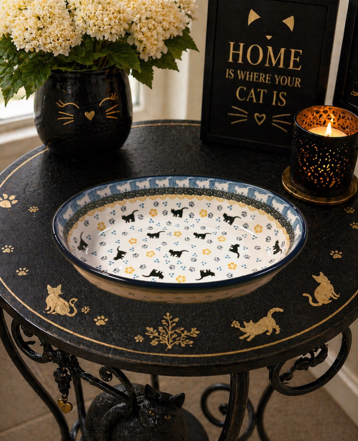 Polish Pottery Traditional Cats Oval Baker