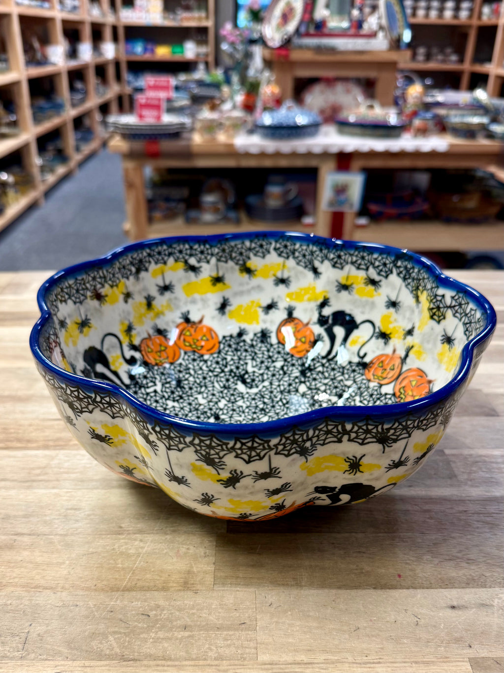 Polish Pottery Halloween Bowl - Unikat Vena