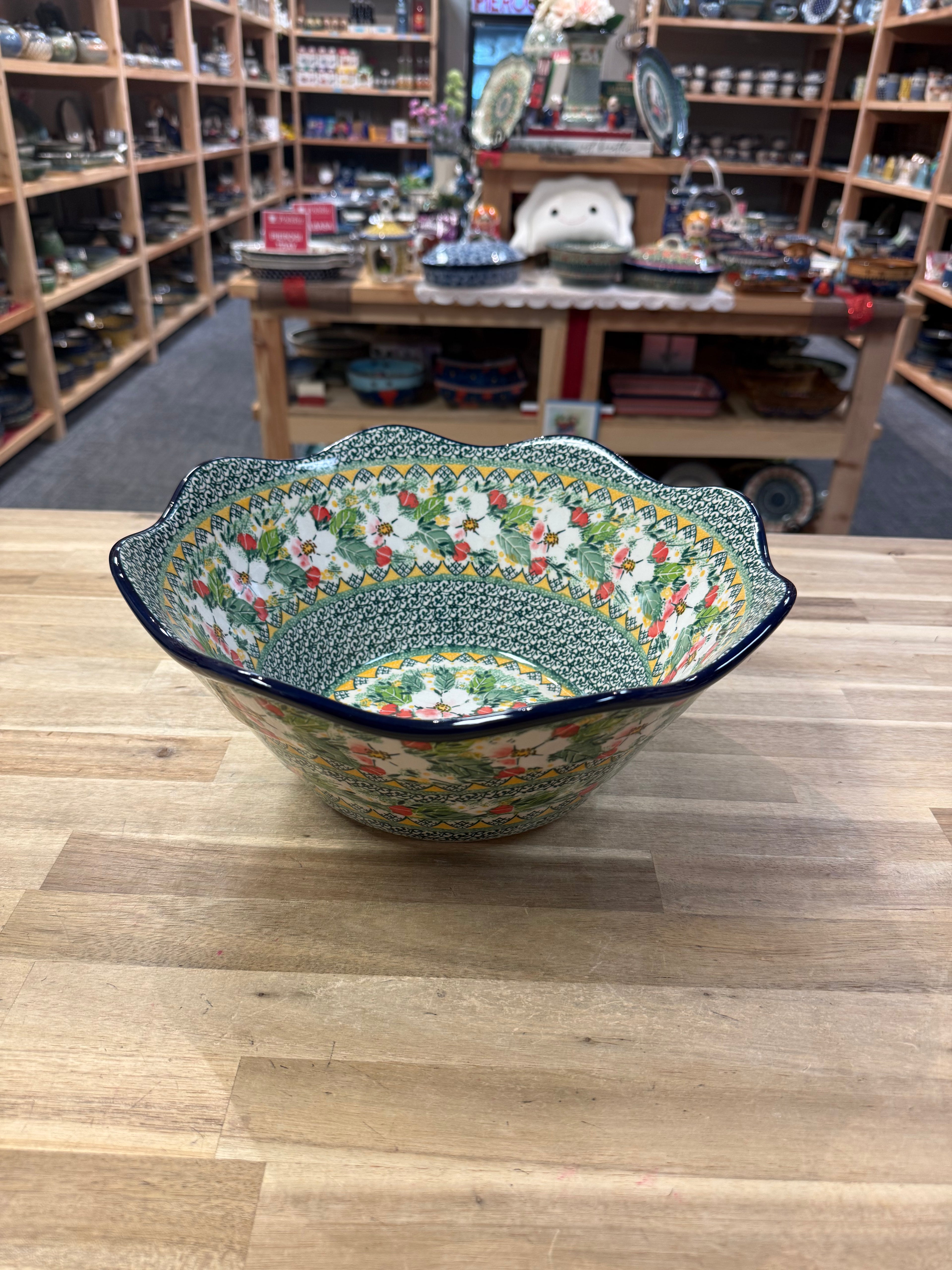 Polish Pottery Scalloped Bowl - Unikat 4812- Level 5