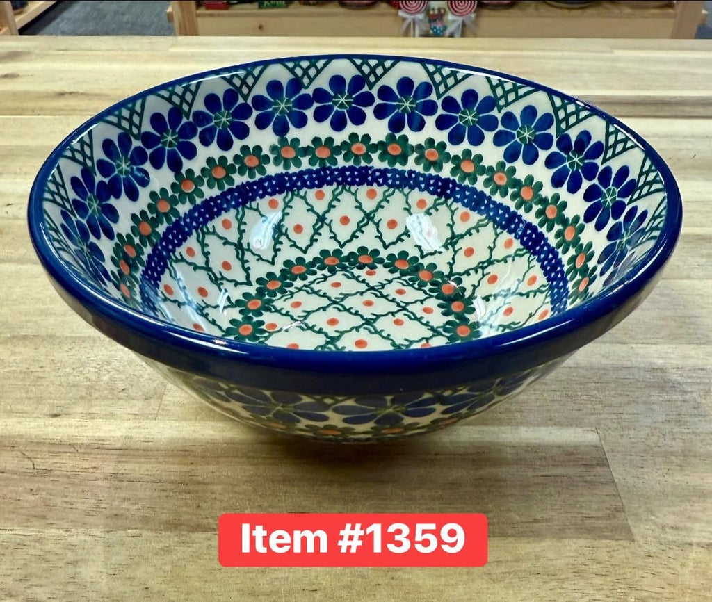 Polish Pottery Traditional (Criss/Cross) Soup/Salad Bowl
