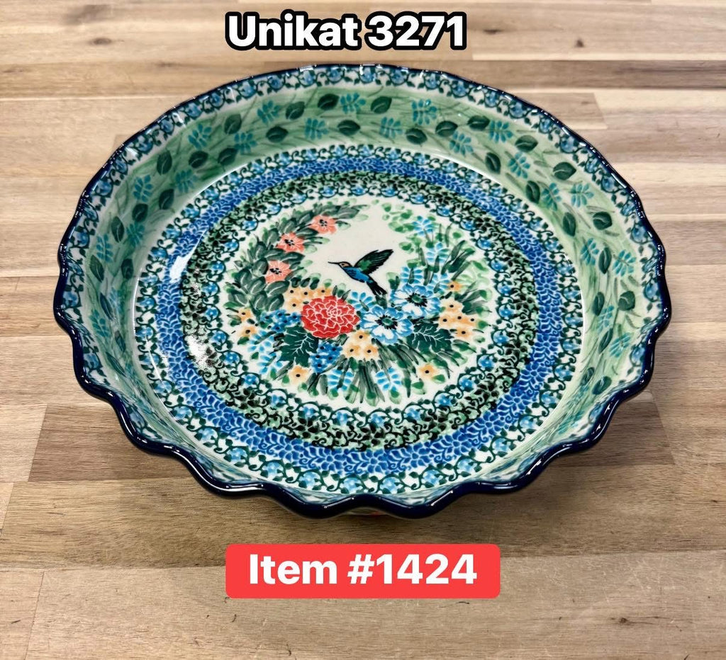 Polish Pottery 3271 Hummingbird Pie Plate