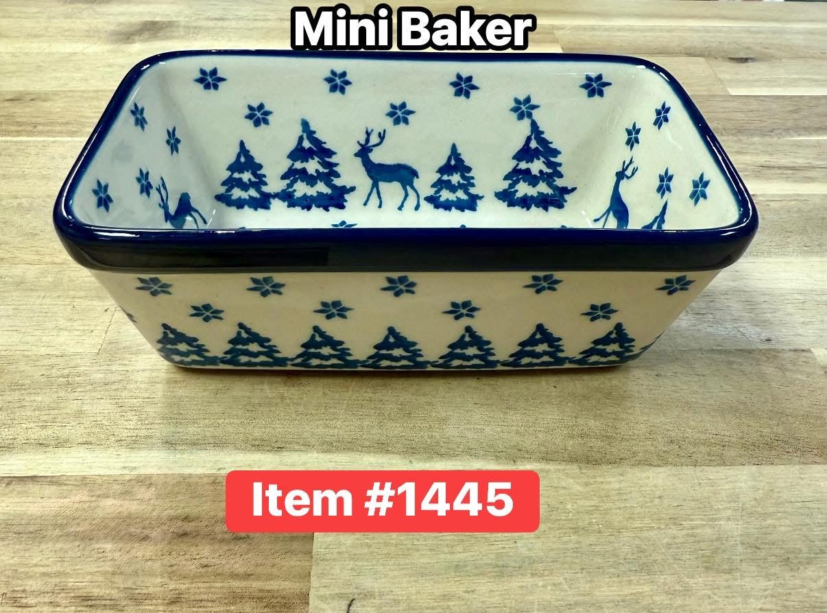 Polish Pottery Trad.(Winter Deer) Mini Baker