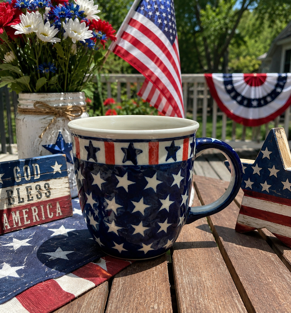 Polish Pottery Zalady Mug - Traditional Stars & Stripes