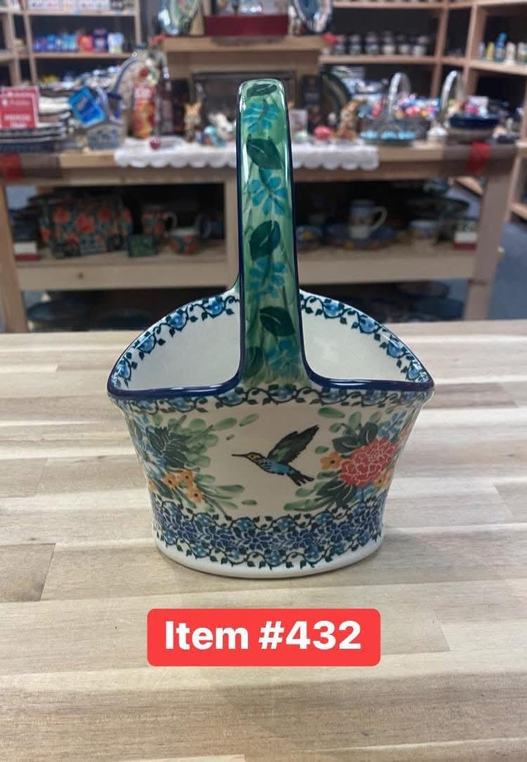 Polish Pottery Unikat 3271(Hummingbird) Basket