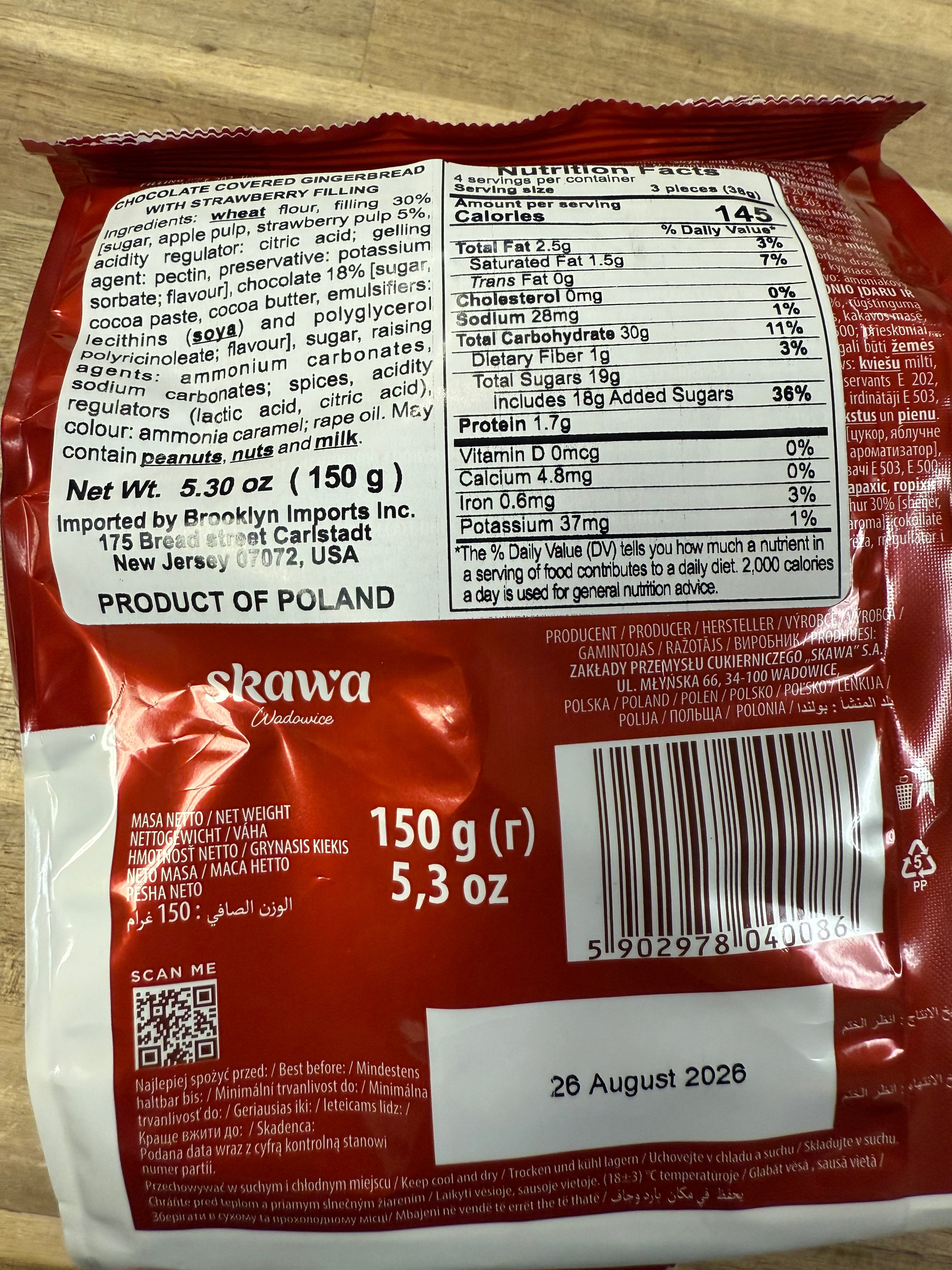 Basniowe Pierniczki Polish Chocolate Covered Gingerbread w/ Strawberry Filling Heart-Shaped Cookies