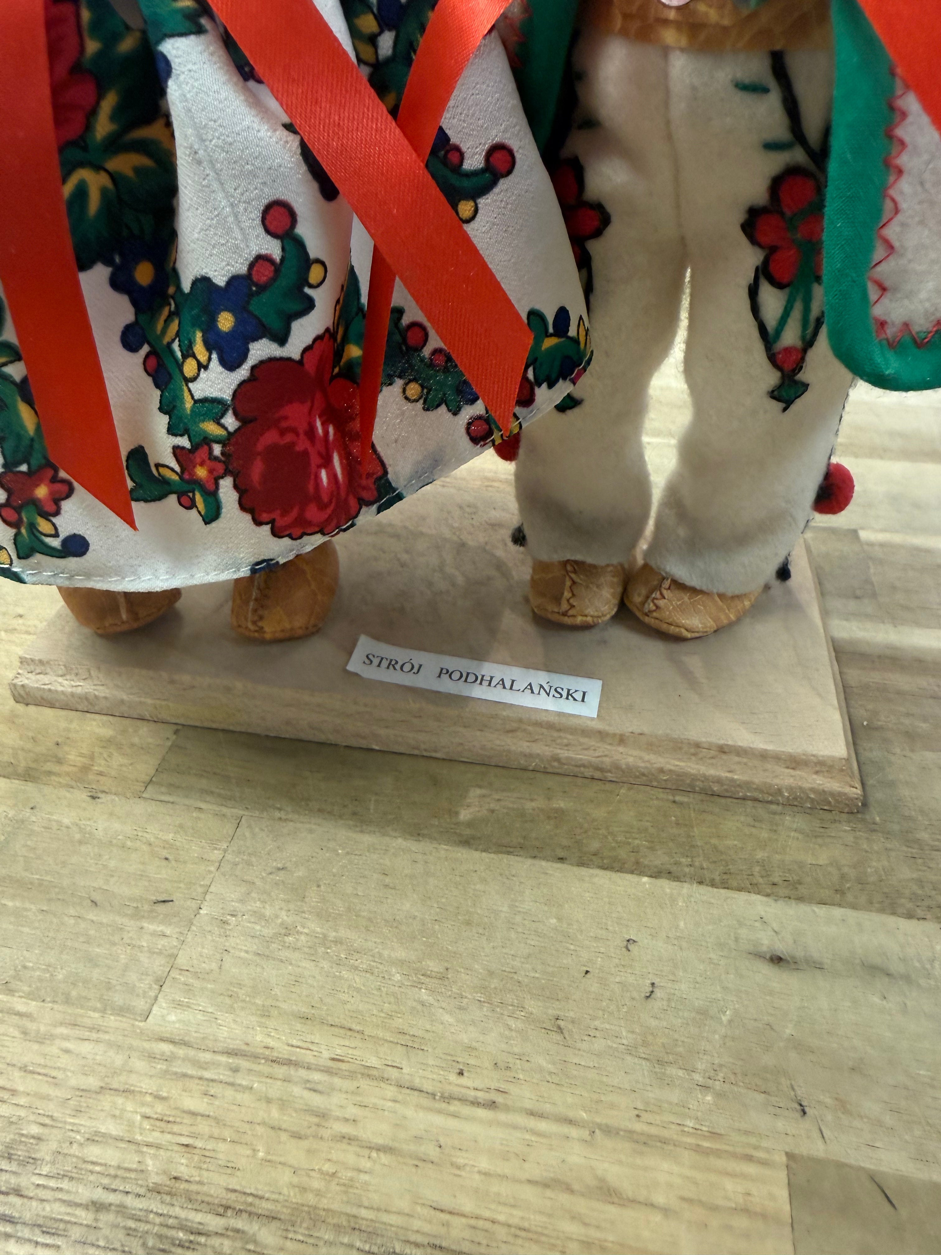 Polish Boy & Girl Dolls w/Hand Stitched Costumes