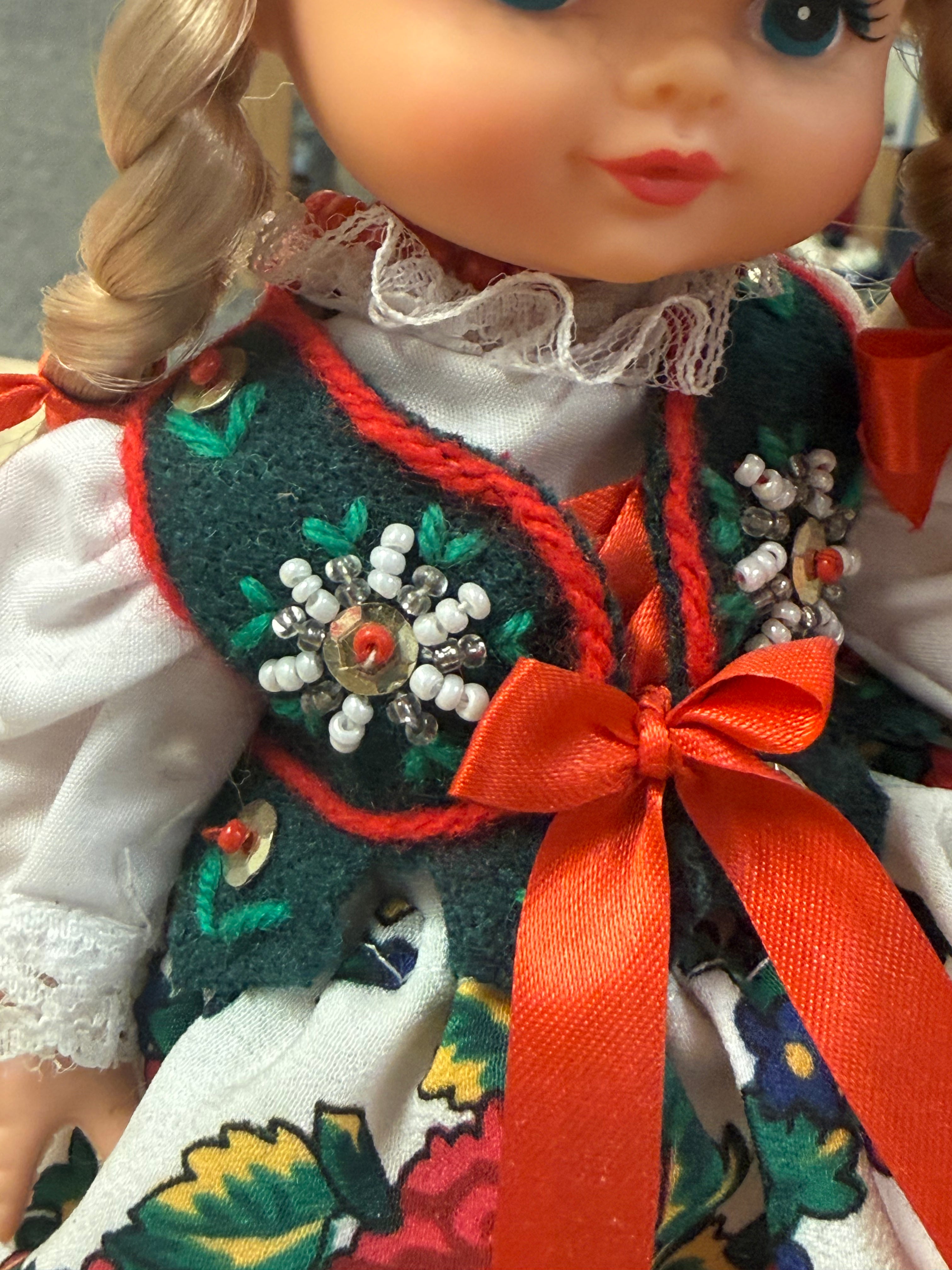 Polish Boy & Girl Dolls w/Hand Stitched Costumes